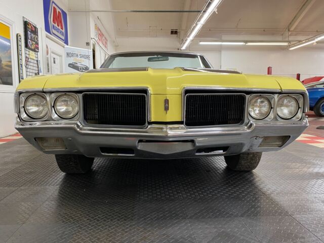 Oldsmobile Cutlass 1970 image number 33