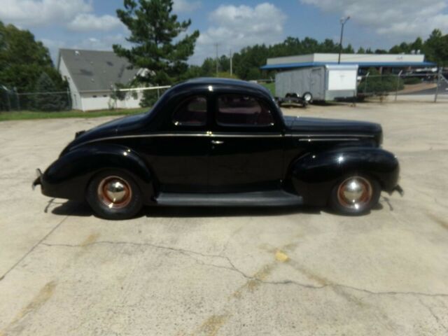 Ford Deluxe Coupe 1939 image number 28