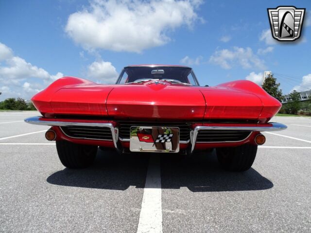 Chevrolet Corvette 1963 image number 13