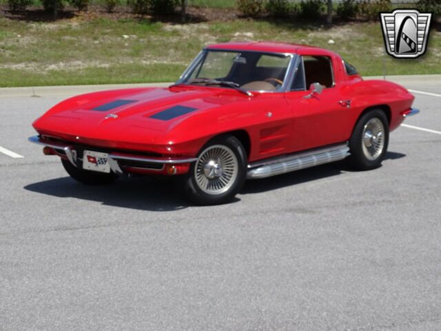 Chevrolet Corvette 1963 image number 2