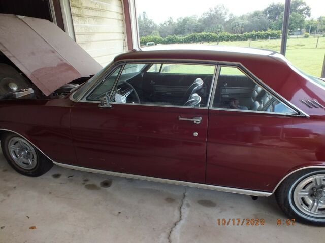 Ford Galaxie 1966 image number 1