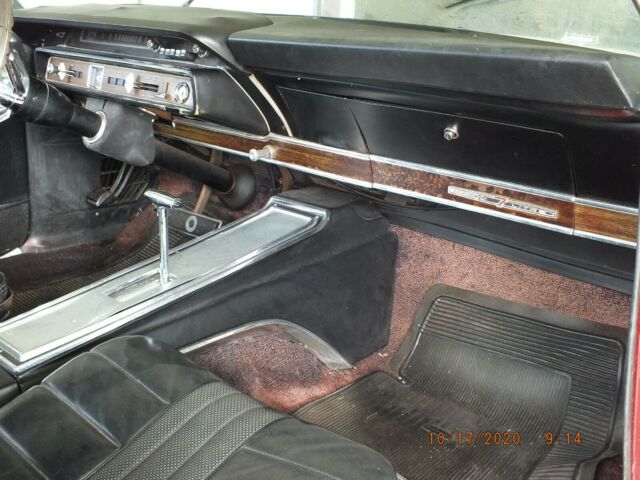 Ford Galaxie 1966 image number 33