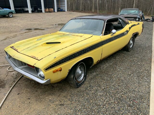 Plymouth Barracuda 1972 image number 25