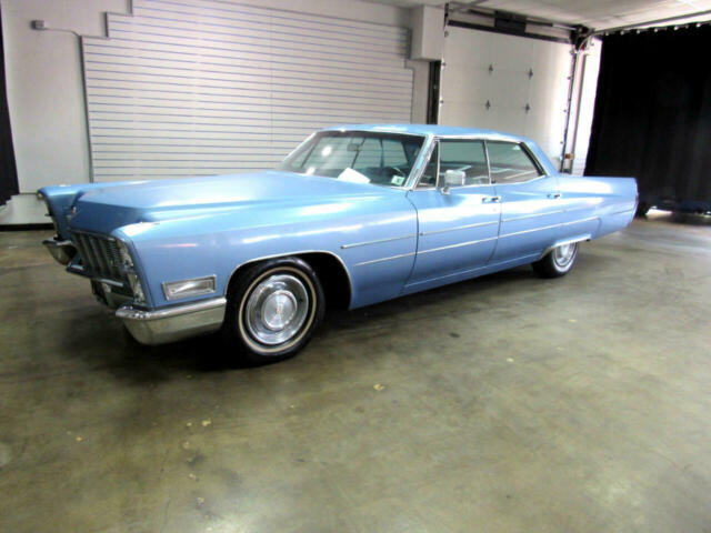 Cadillac Sedan 1968 image number 0