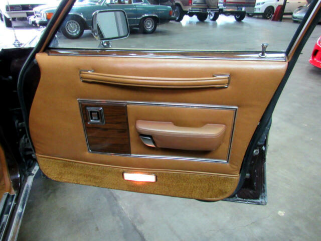 Chrysler LeBaron 1978 image number 21