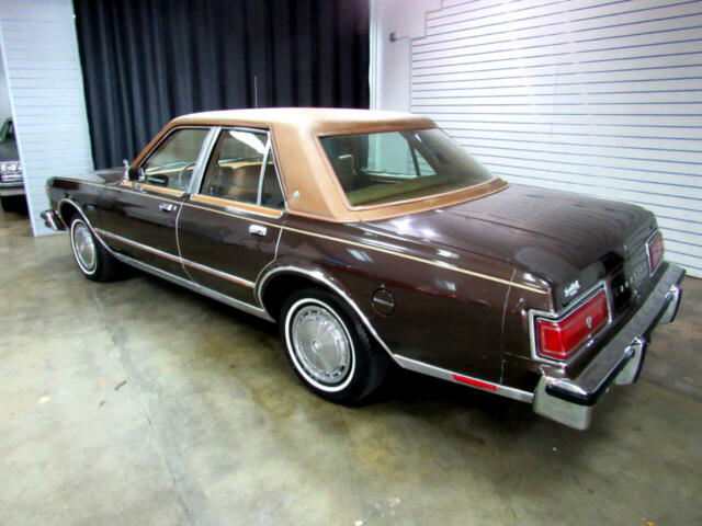 Chrysler LeBaron 1978 image number 37