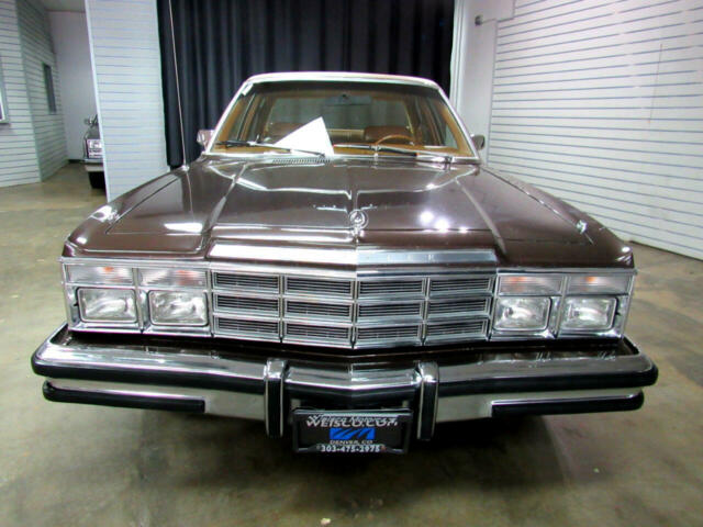 Chrysler LeBaron 1978 image number 6