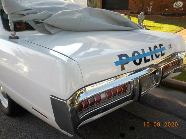 Plymouth Fury 1971 image number 5