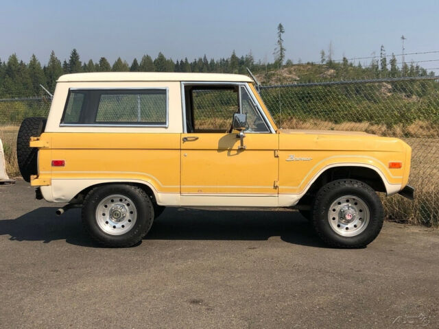 Ford Bronco 1974 image number 11