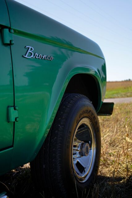 Ford Bronco 1966 image number 12