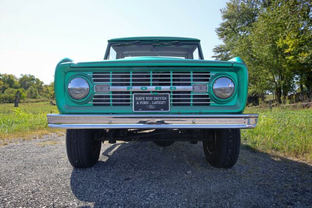 Ford Bronco 1966 image number 13