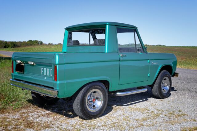 Ford Bronco 1966 image number 28