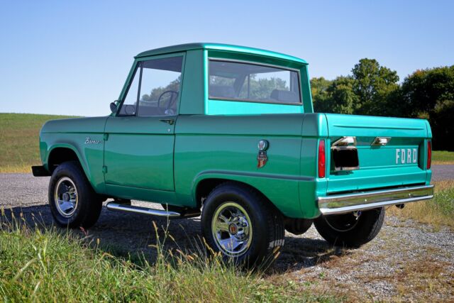 Ford Bronco 1966 image number 29