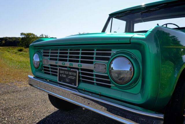 Ford Bronco 1966 image number 31