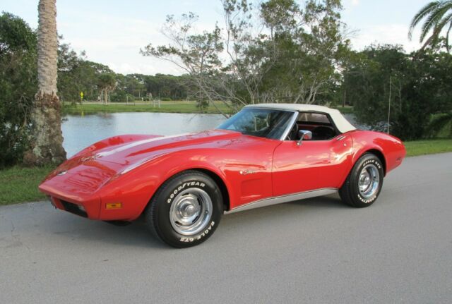 Chevrolet Corvette 1974 image number 24