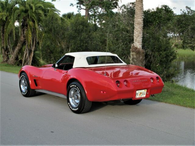 Chevrolet Corvette 1974 image number 28