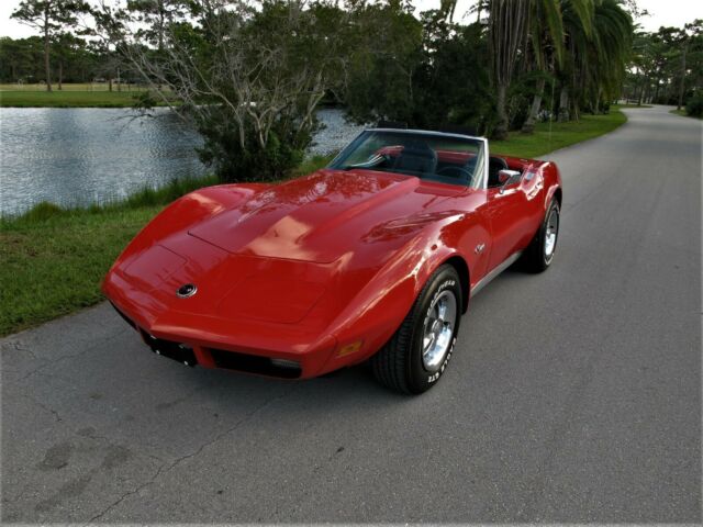 Chevrolet Corvette 1974 image number 30