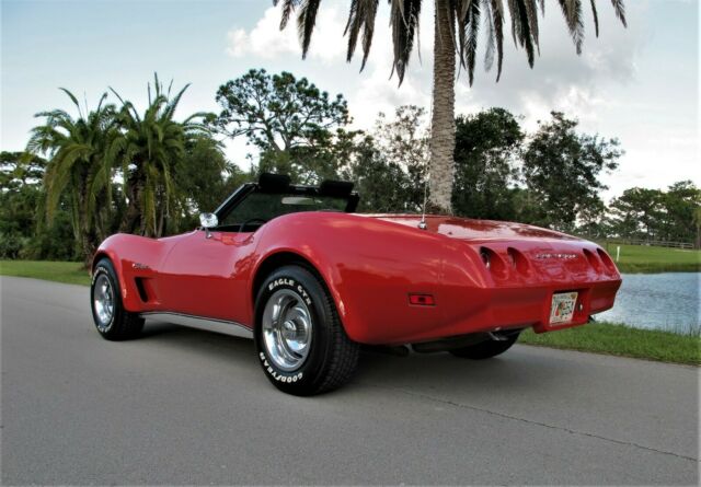 Chevrolet Corvette 1974 image number 32