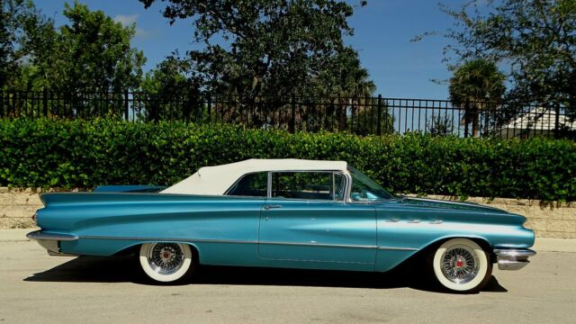 Buick LeSabre 1960 image number 26