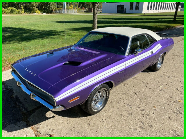 Dodge Challenger 1971 image number 24