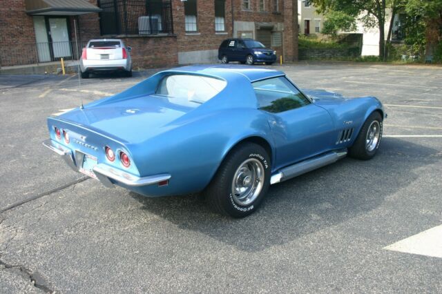 Chevrolet Corvette 1969 image number 27