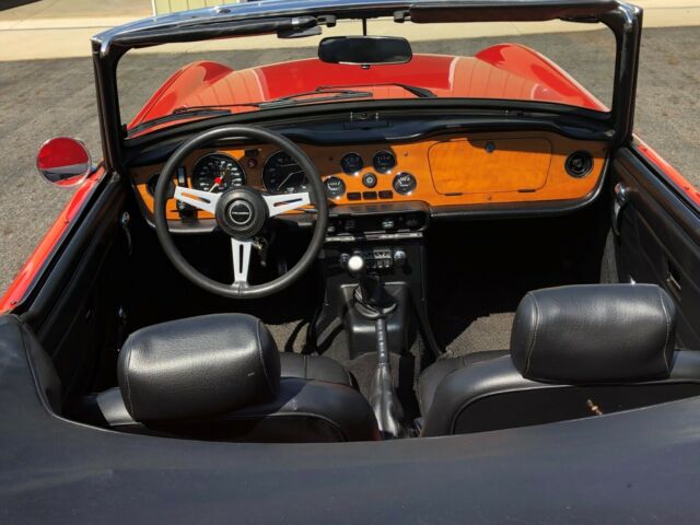 Triumph TR-6 1976 image number 3