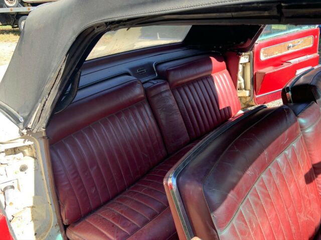 Lincoln Continental 1962 image number 34