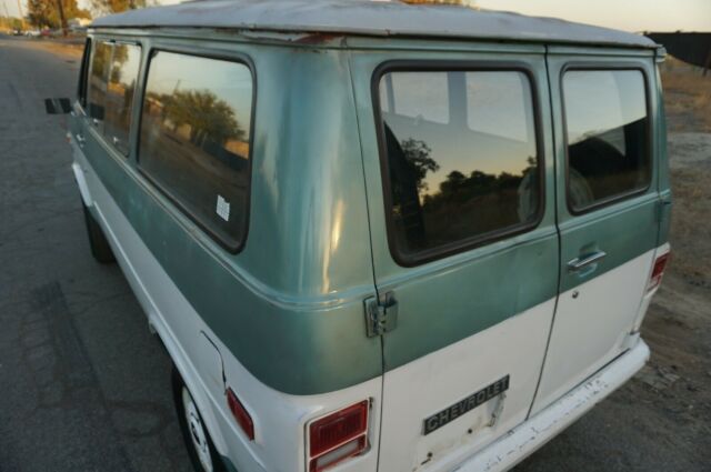 Chevrolet G20 Van 1977 image number 20