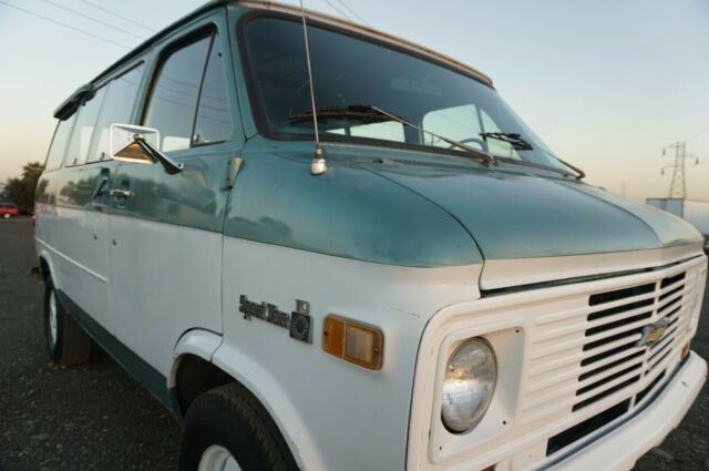 Chevrolet G20 Van 1977 image number 30