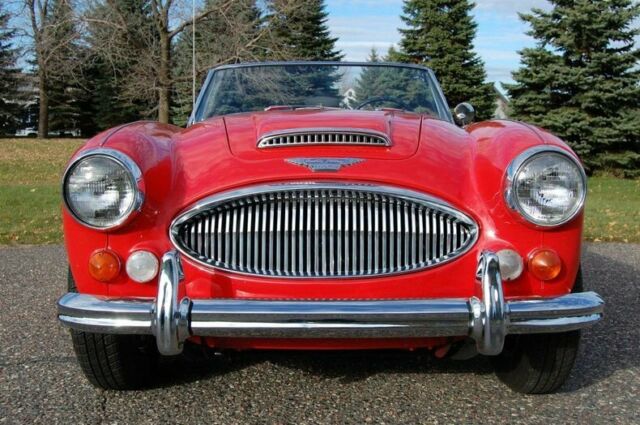 Austin Healey BJ8 3000 1967 image number 9