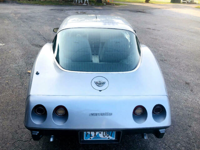 Chevrolet Corvette 1978 image number 5