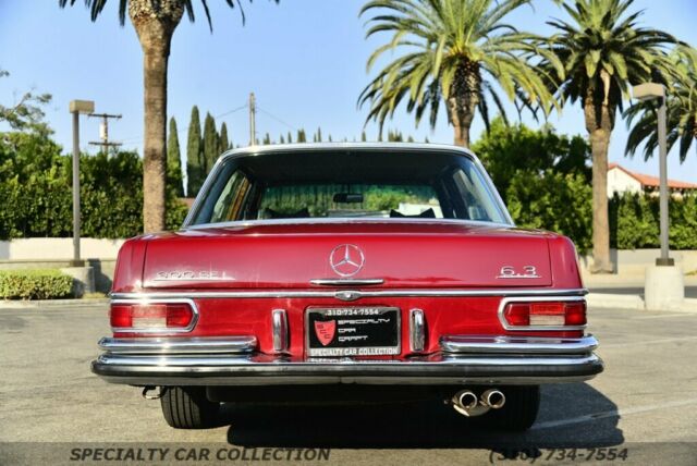 Mercedes-Benz 300-Series 1969 image number 10