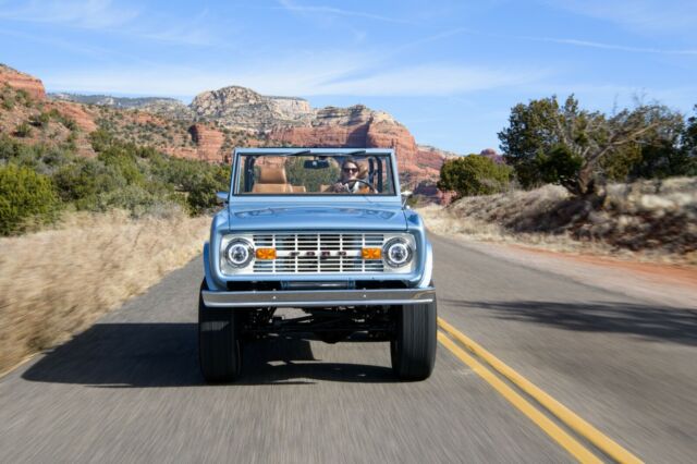 Ford Bronco 1966 image number 15