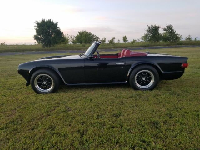 Triumph TR-6 1974 image number 28