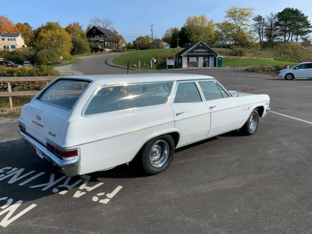 Chevrolet Impala 1966 image number 4