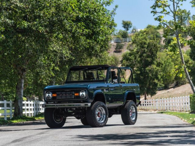 Ford Bronco 1975 image number 14