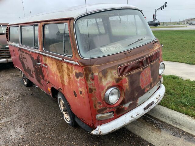 Volkswagen Bus/Vanagon 1969 image number 3