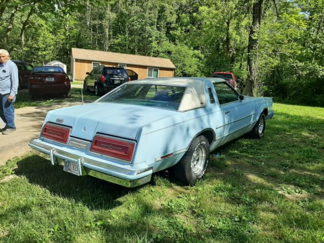 Ford Thunderbird 1979 image number 26