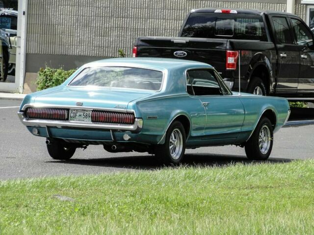 Mercury Cougar 1967 image number 10