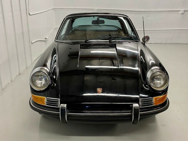 Porsche 911 1971 image number 1