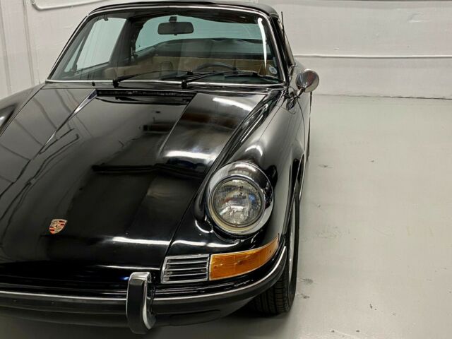 Porsche 911 1971 image number 29