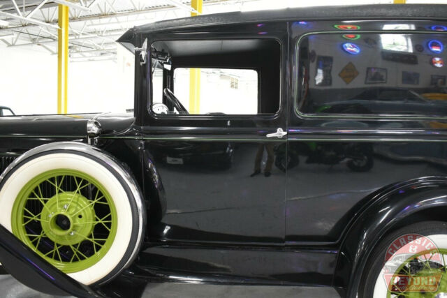 Ford Model A 1931 image number 17