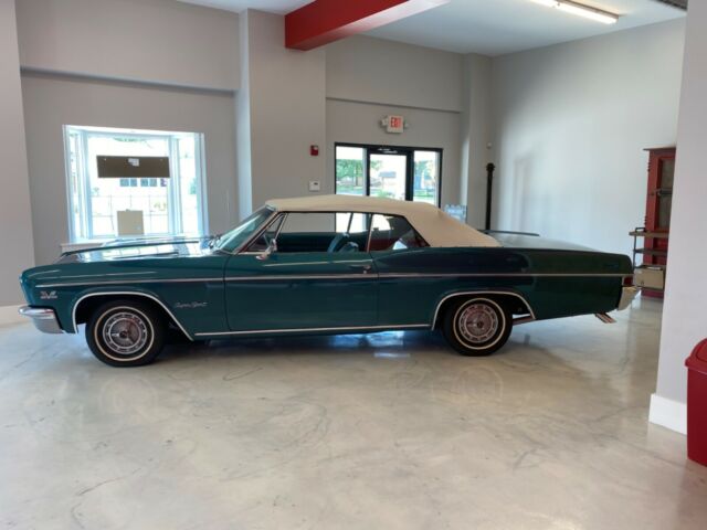 Chevrolet Impala 1966 image number 18