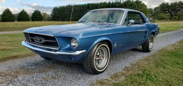 Ford Mustang 1967 image number 1