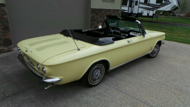 Chevrolet Corvair 1964 image number 23