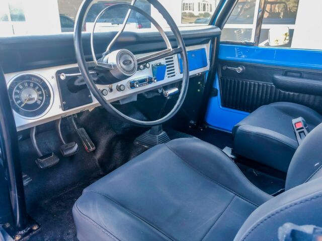 Ford Bronco 1971 image number 11