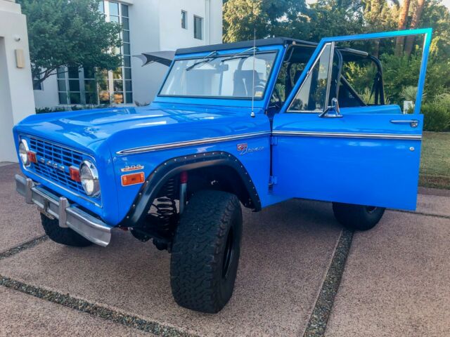 Ford Bronco 1971 image number 9