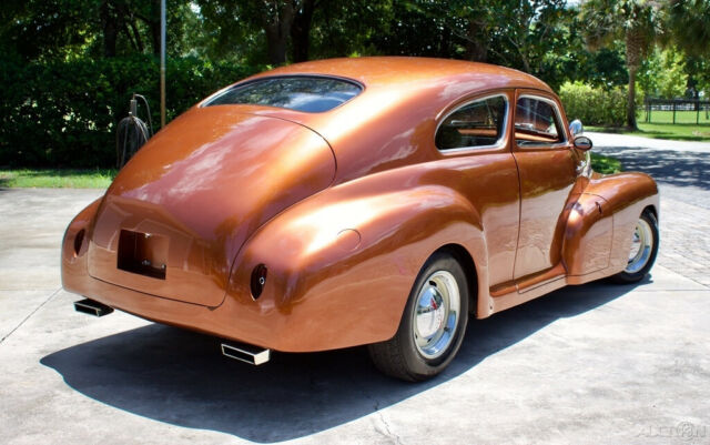 Chevrolet Fleetline Aero-Sedan 1947 image number 27