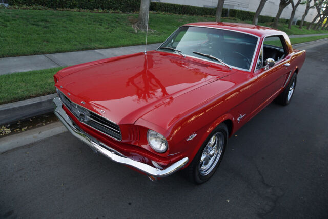 Ford Mustang 351W V8 2 Door Custom 4 spd manual Coupe 1965 image number 4