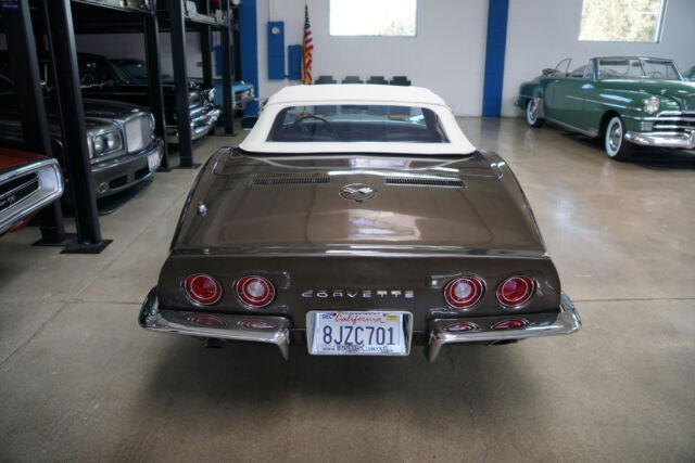 Chevrolet Corvette 427/390HP V8 Convertible 1969 image number 12